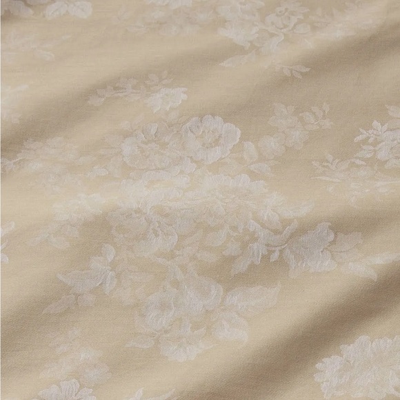 Lauren Ralph Lauren Mya Floral Duvet Cover in Pearl, NEW, Size Queen - Picture 2 of 7